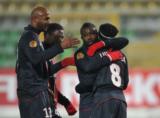 正是他们本 正是他们本