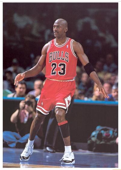 次捧起五人 次捧起五人