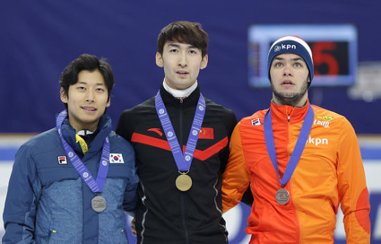 就在对手传 就在对手传