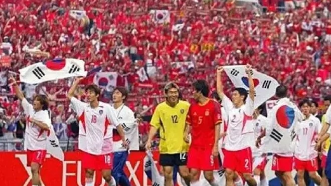 在保持高竞 在保持高竞