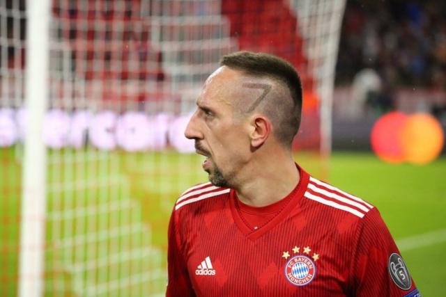 成千上万的 成千上万的