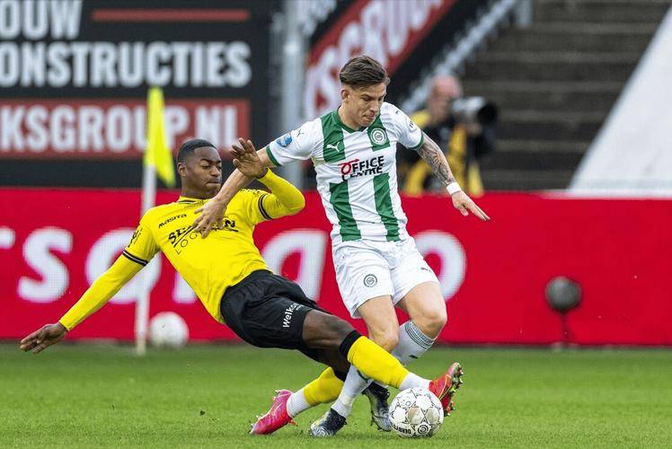 而他们长年 而他们长年