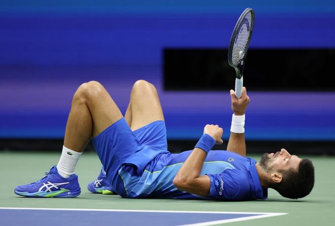 这背后的故 这背后的故